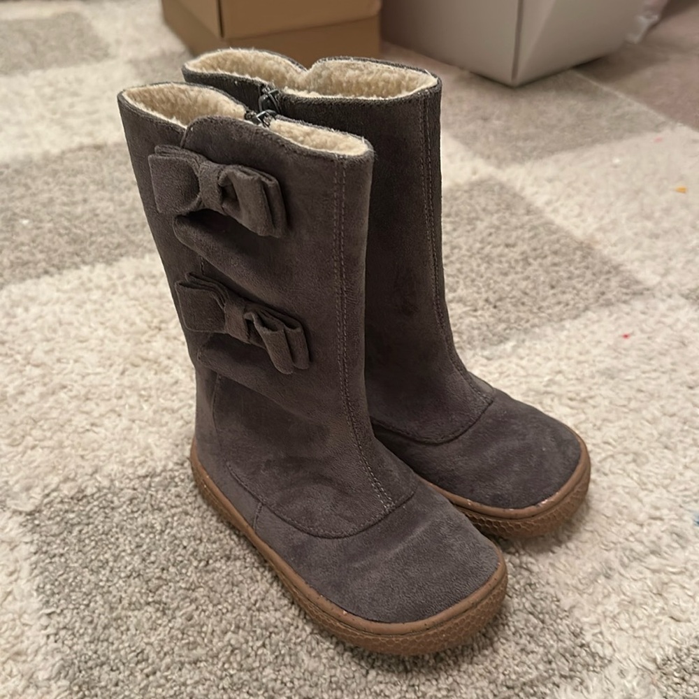 Livie and Luca toddler girl winter boots size 7
